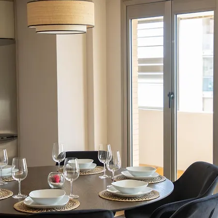 Apartment Beachfront Oasis Malaga