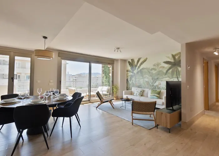 Beachfront Oasis *
