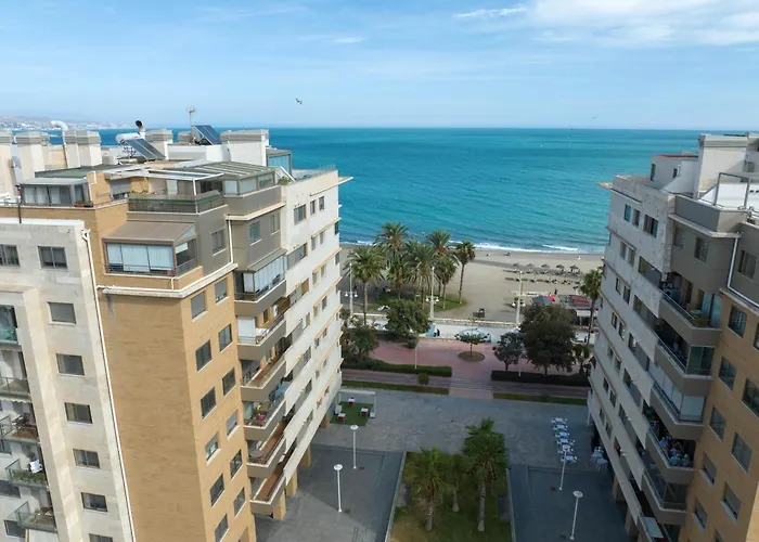 דירה Beachfront Oasis מאלגה