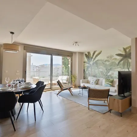Beachfront Oasis *